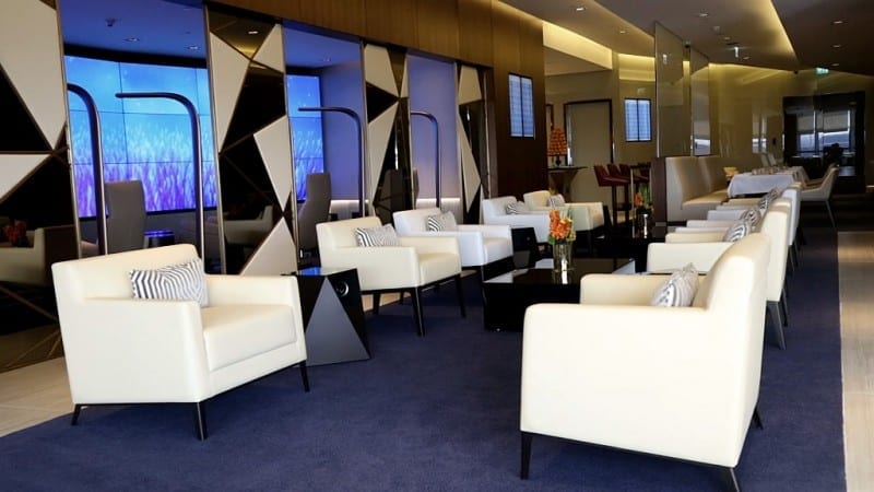 Pic 3 Lounge view