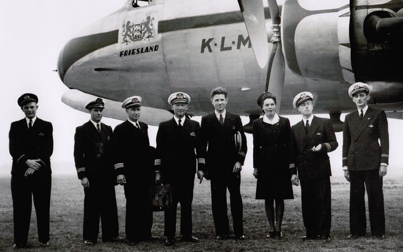 1946