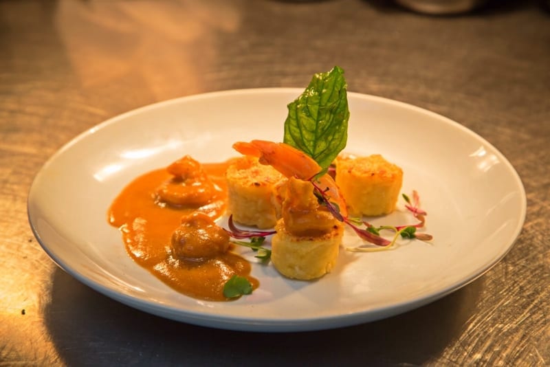 296563_648967_camarao_com_gnocchi_de_semola_ao_molho_bisque_img_8682