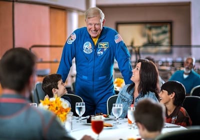 Encontro com astronautas no Complexo de Visitantes da NASA - Kennedy Space Center