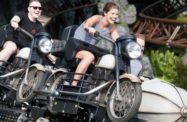 Montanhas-russas em Orlando: Hagrid's Magical Creatures Motorbike Adventure