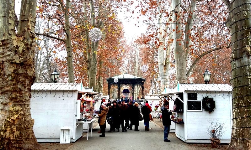 Parque Zrinjevac em Zagreb