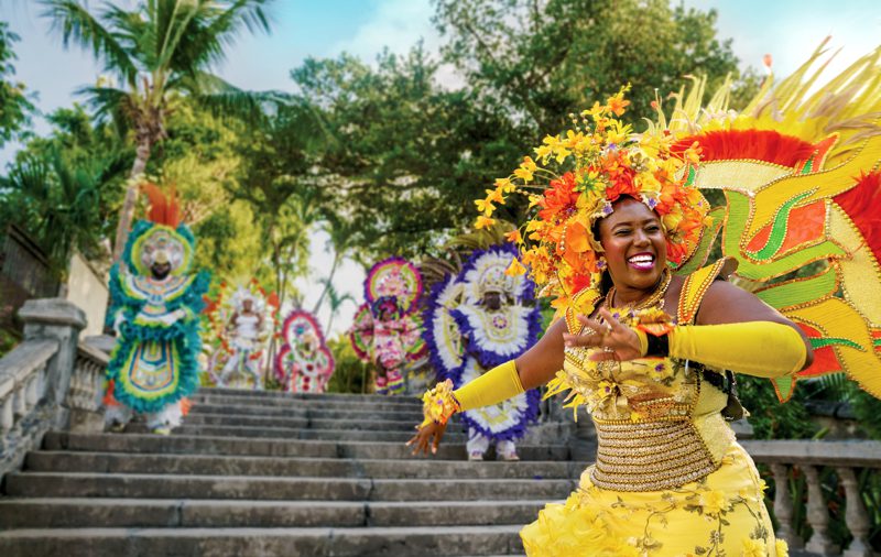 Férias no Arquipélago das Bahamas - Junkanoo