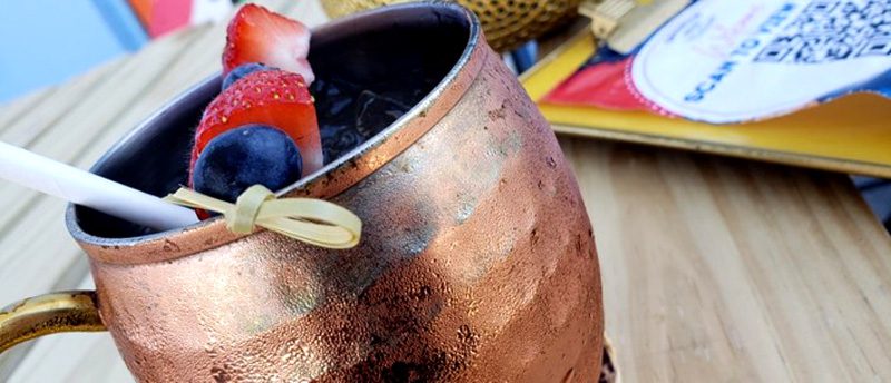 Drinque de frutas das Bahamas