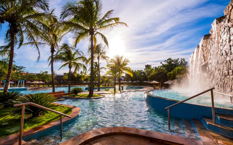 Piscinas do Blue Tree Thermas de Lins
