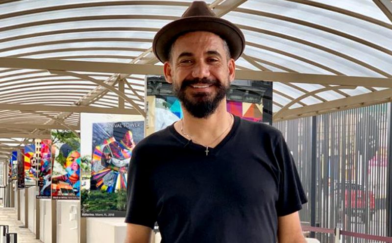 Consulado dos EUA em SP estreia mostra com painéis de Kobra