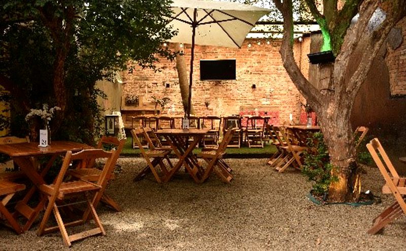 noPorto Espaço Lounge tem drinques autorais e gastronomia