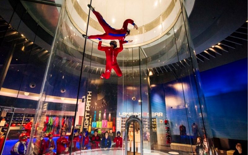 iFLY Orlando Skydiving indoor