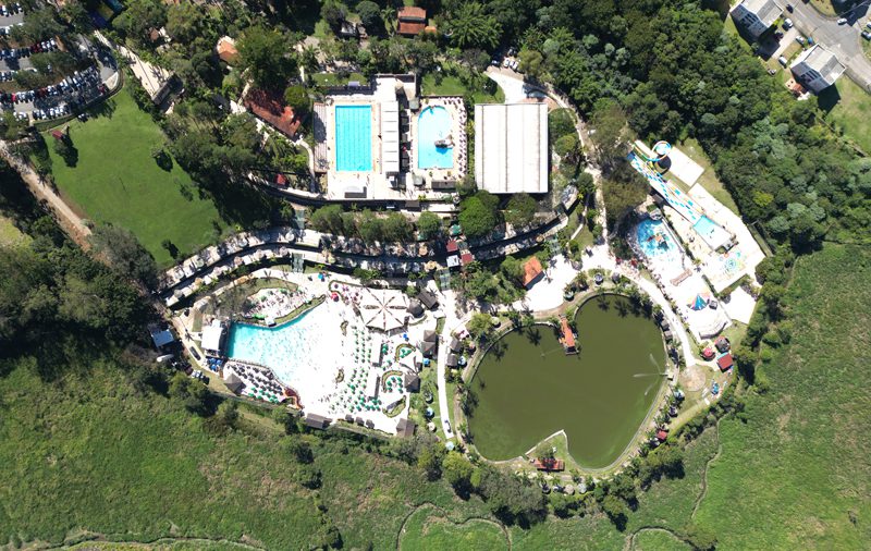Parque aquático Thermas da Mata em Cotia