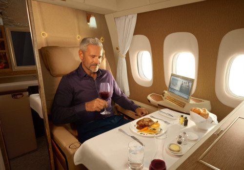Vinhos de classe mundial a bordo das aeronaves da Emirates