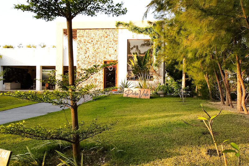 Pura Vida Hotel