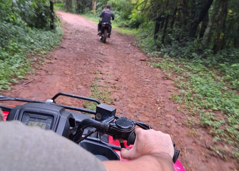 Passeio de quadriciclo em São Pedro