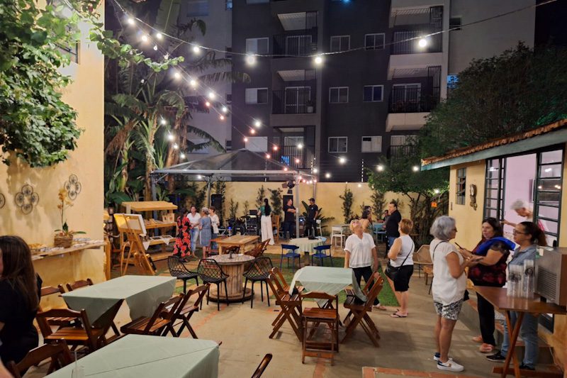 Feira de artesanato em São Pedro