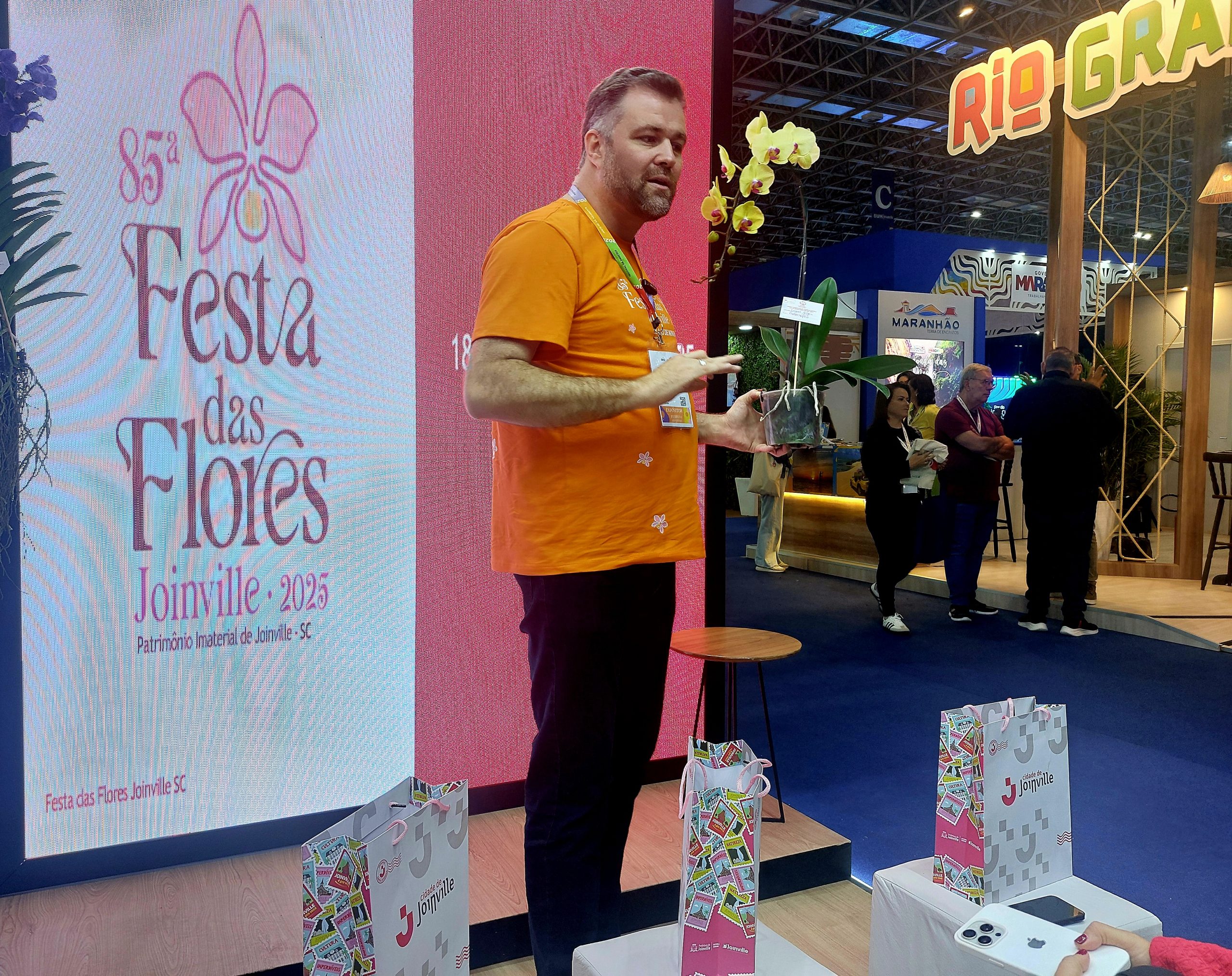 Joinville realiza 85ª Festa das Flores em novembro