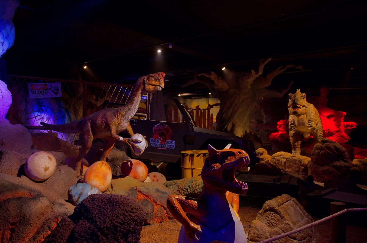Vale dos Dinossauros estreia em Campos do Jordão