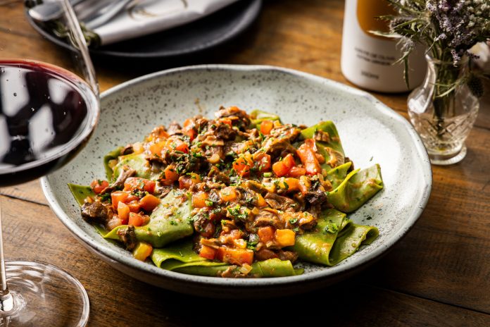 Zena celebra 17 anos com menu especial da Ligúria