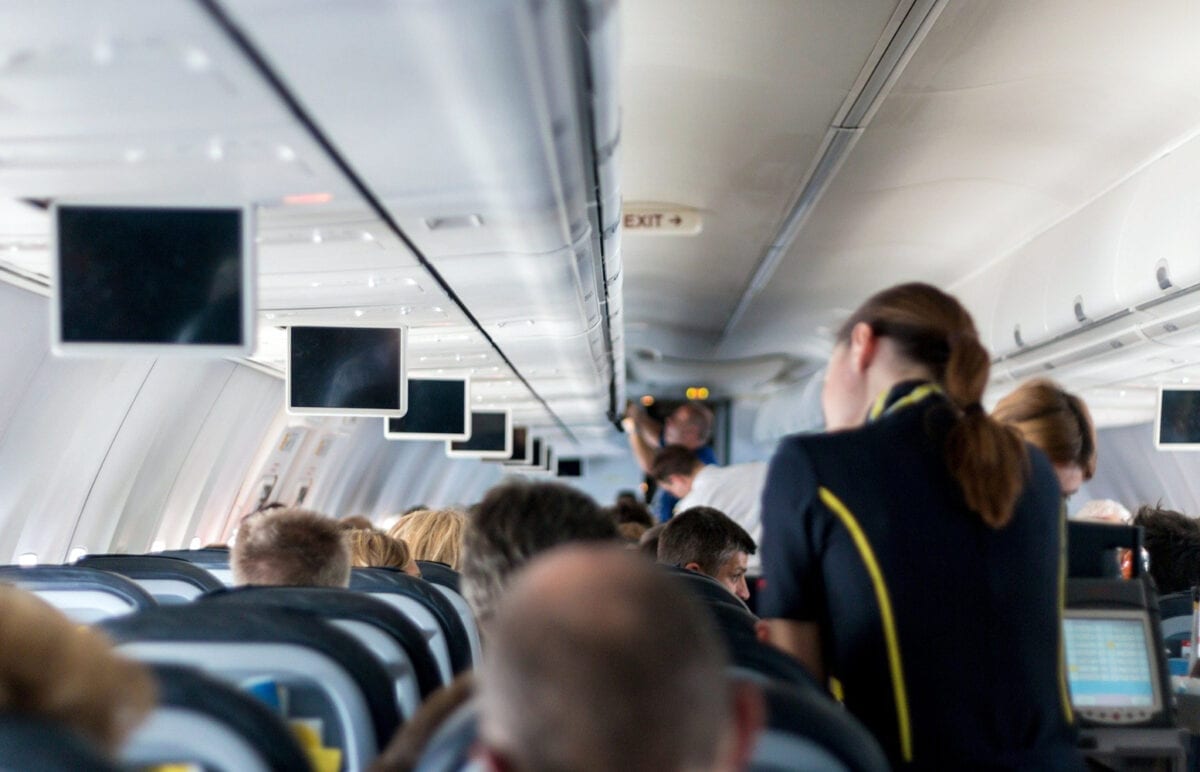 Azul testa serviço de bordo pago em voos nacionais