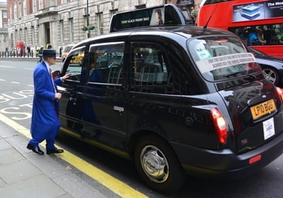 Tradicional black cab de Londres