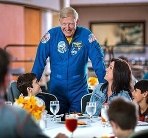 Encontro com astronautas no Complexo de Visitantes da NASA - Kennedy Space Center