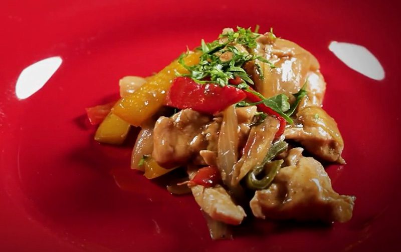 Prepare um frango xadrez é um prato de origem chinesa. Receita!, Receitas