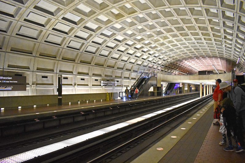 Smithsonian Metro Station na capital dos EUA