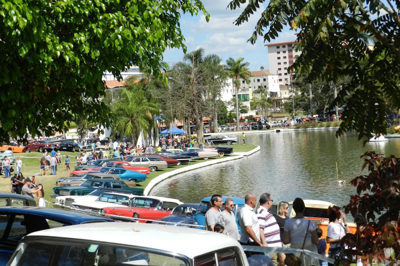 Encontro Brasileiro de Autos Antigos em Águas de Lindóia