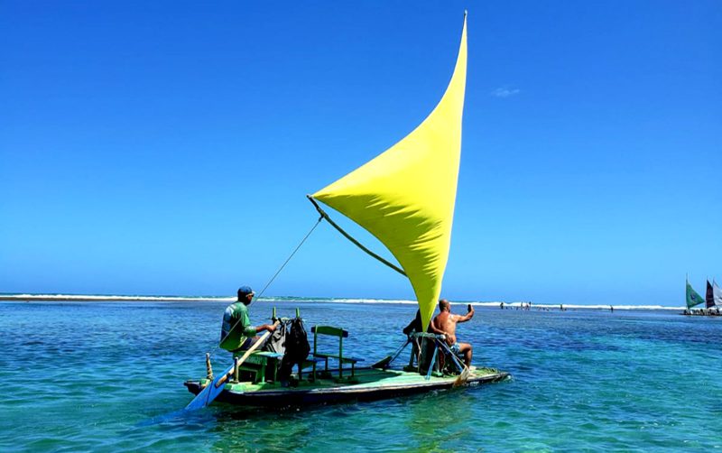 Passeio de jangada em Porto de Galinhas