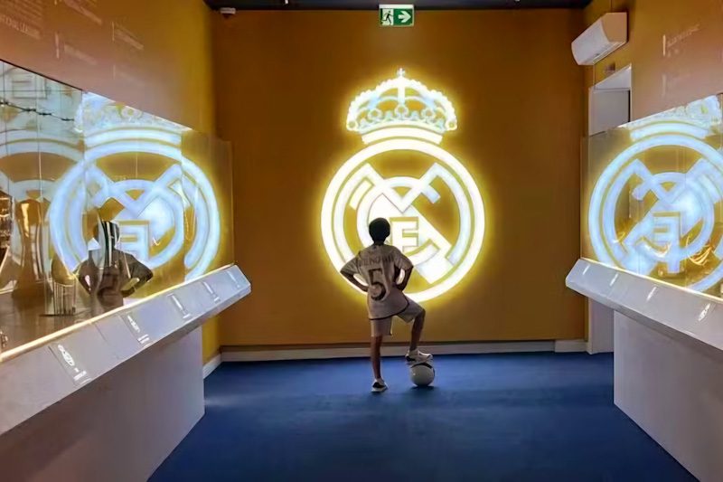 Real Madrid inaugura parque temático em Dubai