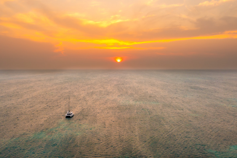 Pôr do Sol em Belize: Espetáculo natural de romance e beleza