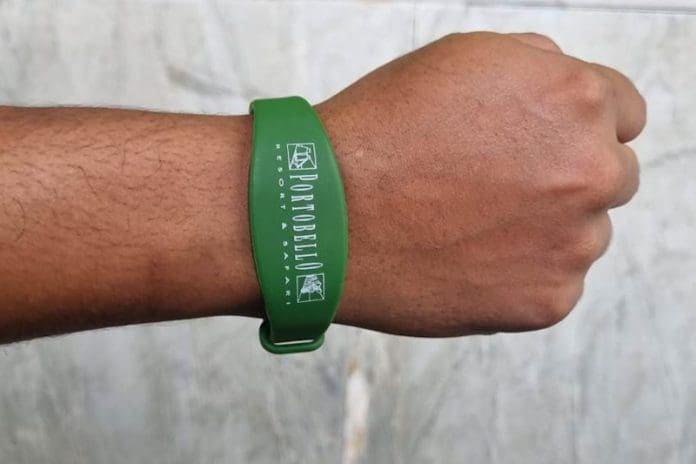 Portobello Resort & Safári implanta pulseira inteligente para hóspedes