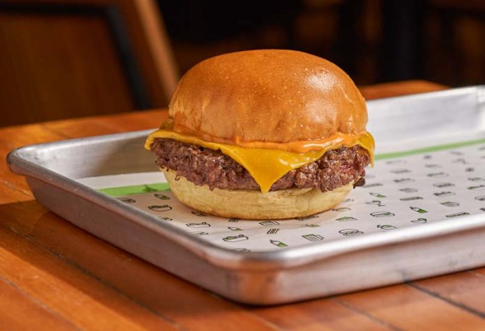 Cabana Burger: burger grátis no Dia do Hambúrguer