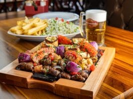 Espetaria Santo Antônio Grill: boa gastronomia e música ao vivo