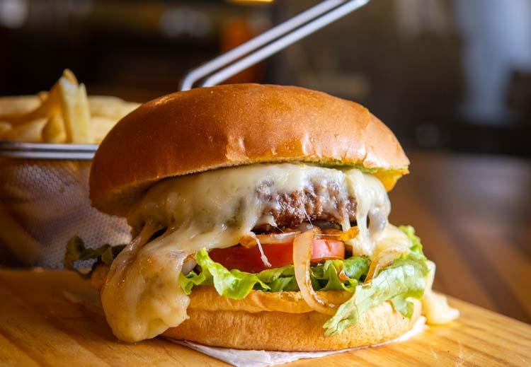 Espetaria Santo Antônio Grill: boa gastronomia e música ao vivo