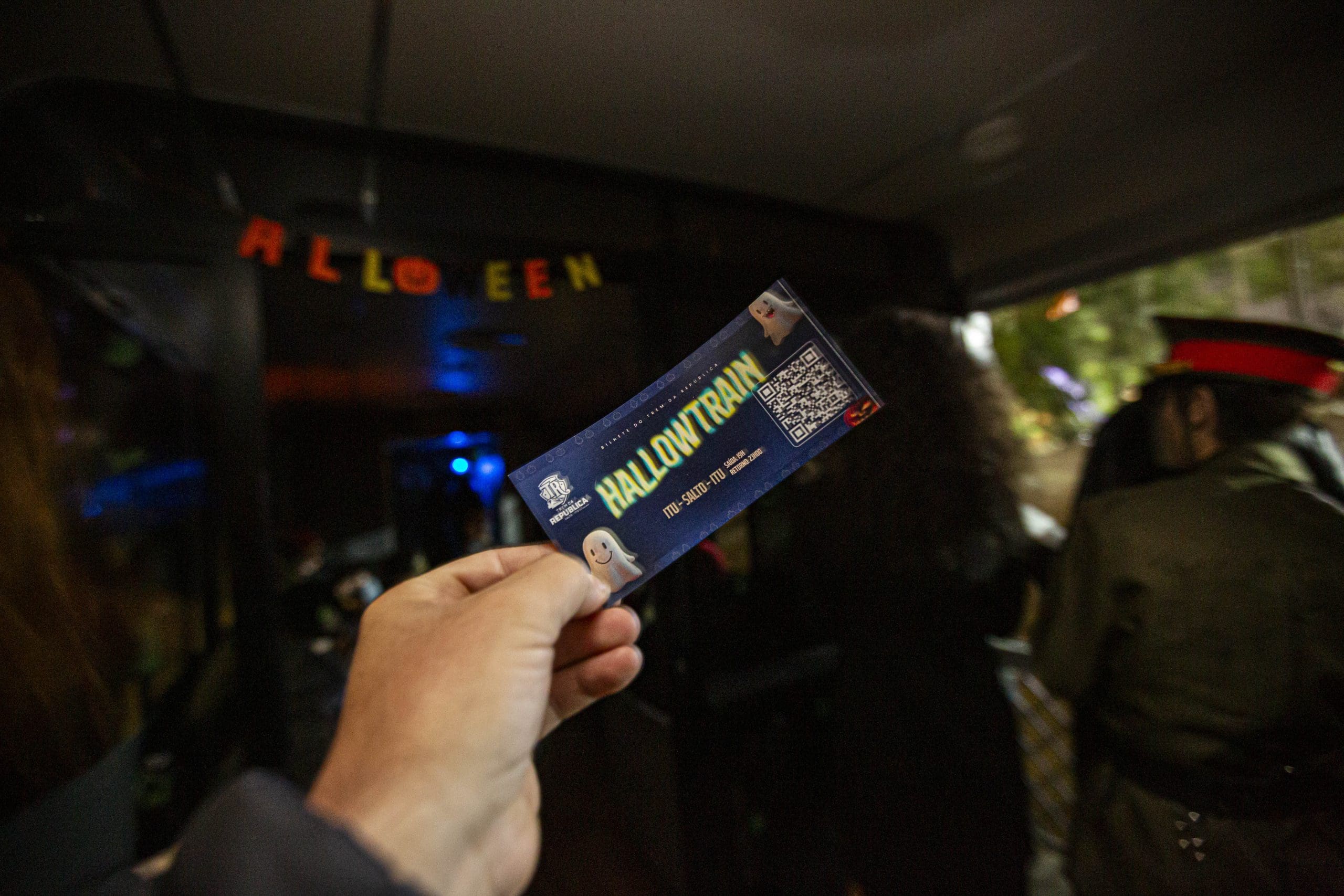 Trem da República terá saída de Halloween