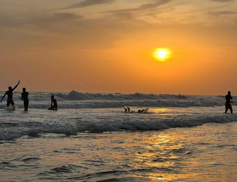 Costa do Marfim tem praias tropicais
