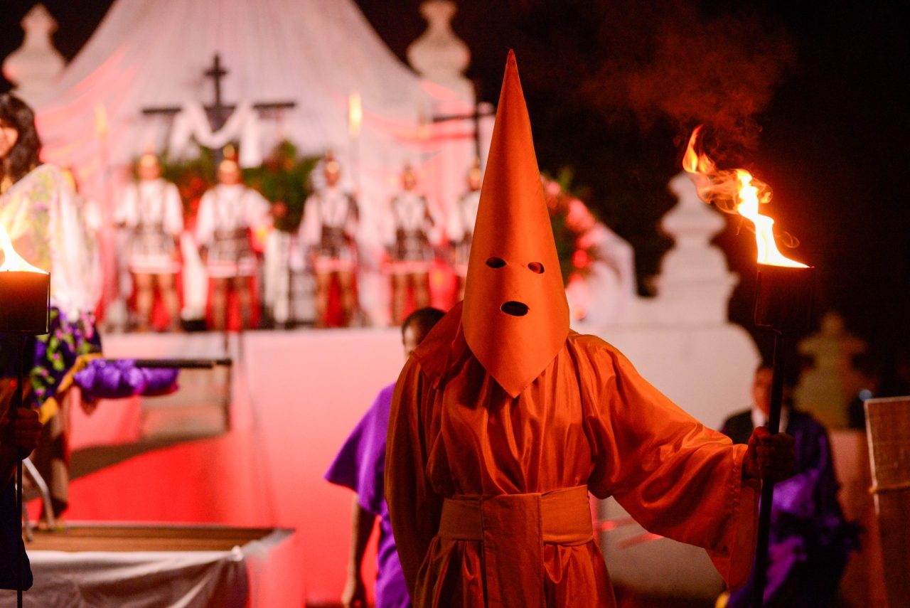 Procissão do Fogaréu celebra fé, cultura e tradição secular