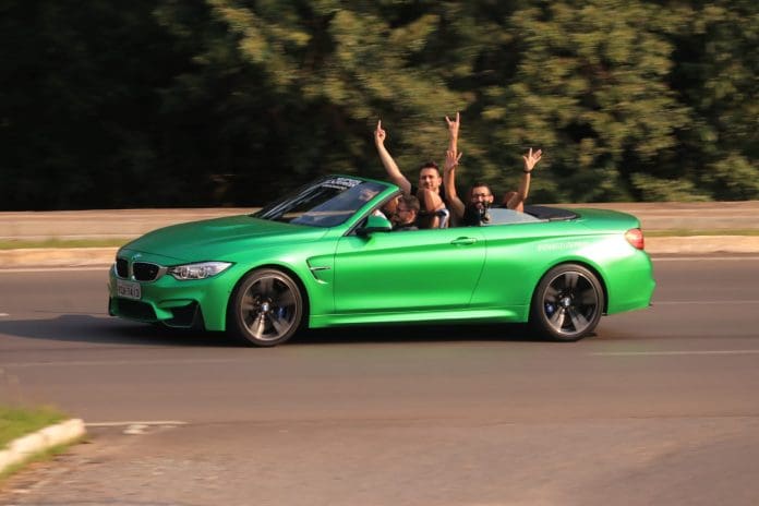 Super Carros reúne máquinas de luxo na Serra Gaúcha