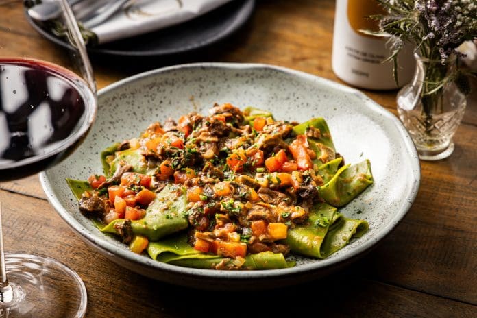 Zena celebra 17 anos com menu especial da Ligúria