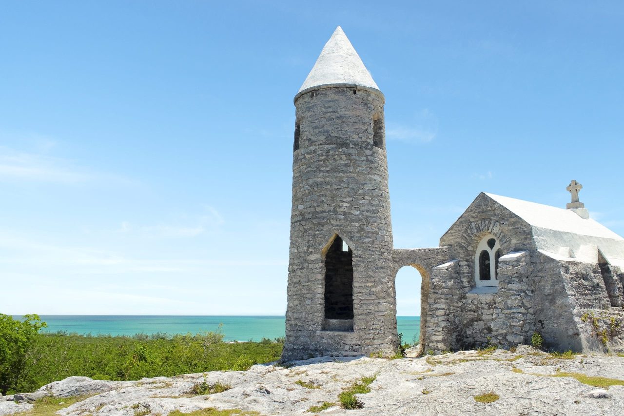 Bahamas ampliam rotas e reforçam turismo internacional em 2026