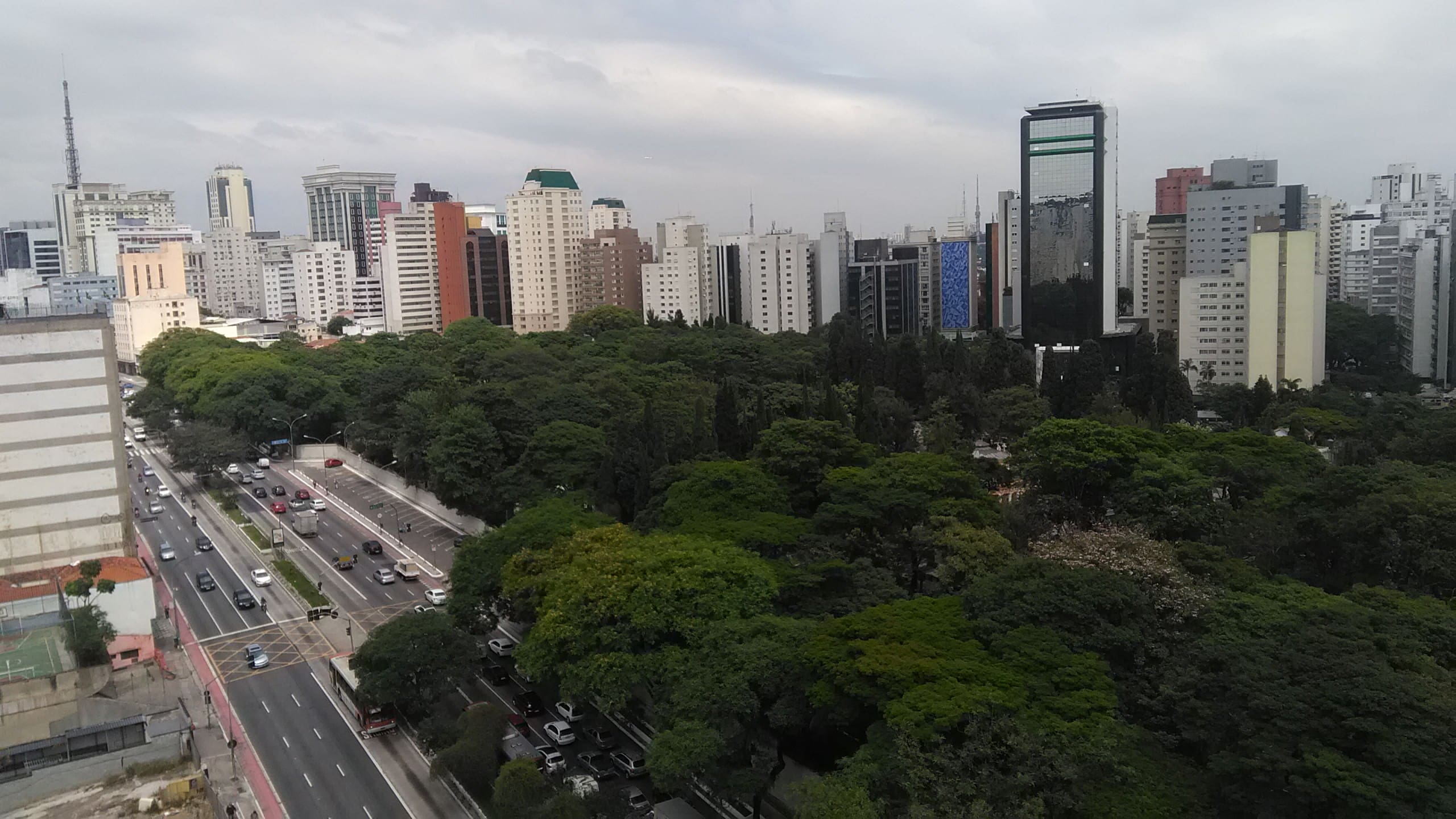 Passeio noturno destaca mulheres históricas no Cemitério da Consolação
