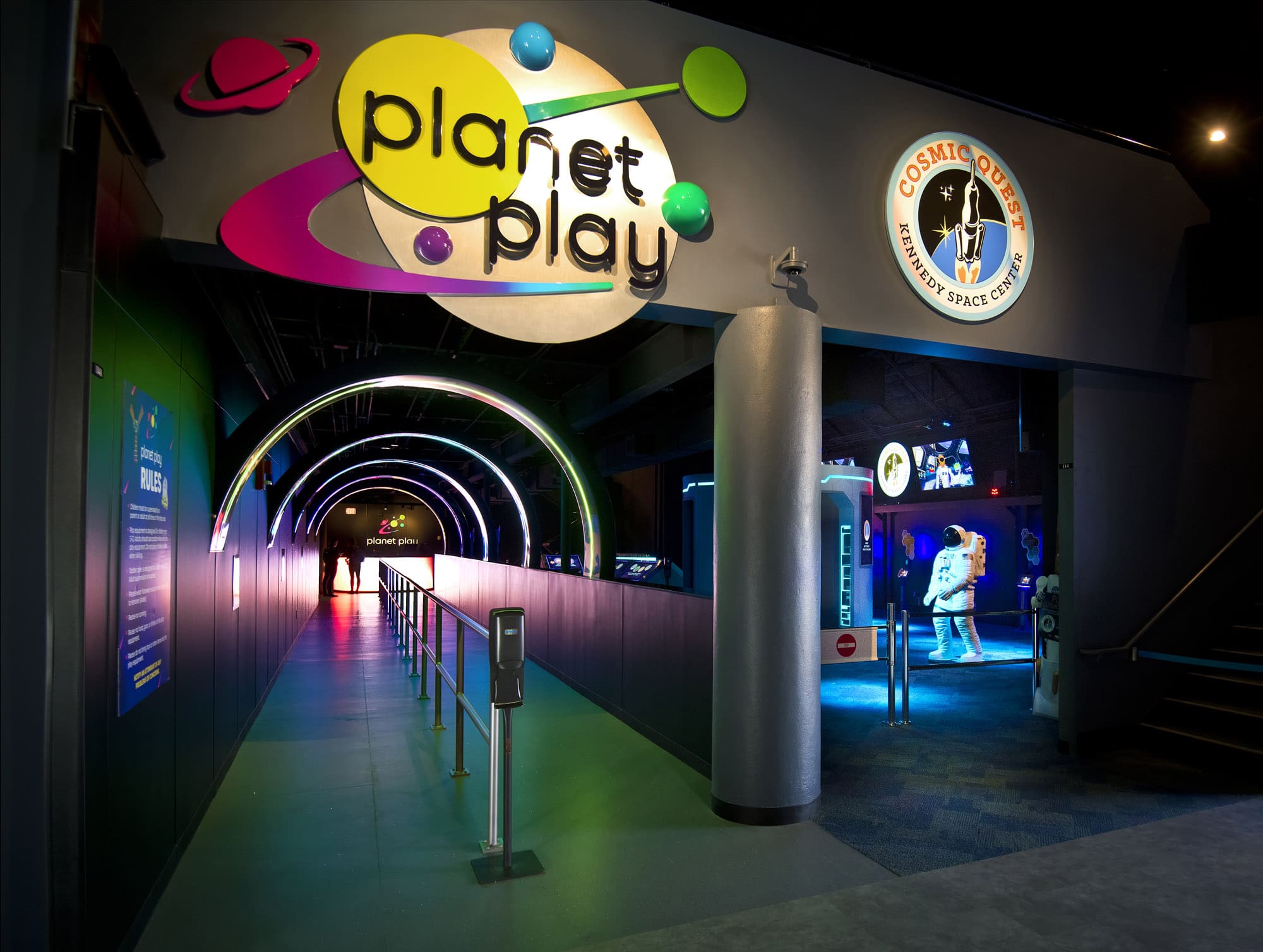 Kennedy Space Center une diversão e aprendizado infantil